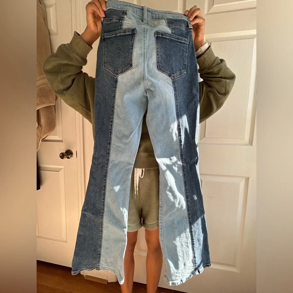 Never worn blue highrise flare Altard state jeans - tags still on! - Picture 2 of 3